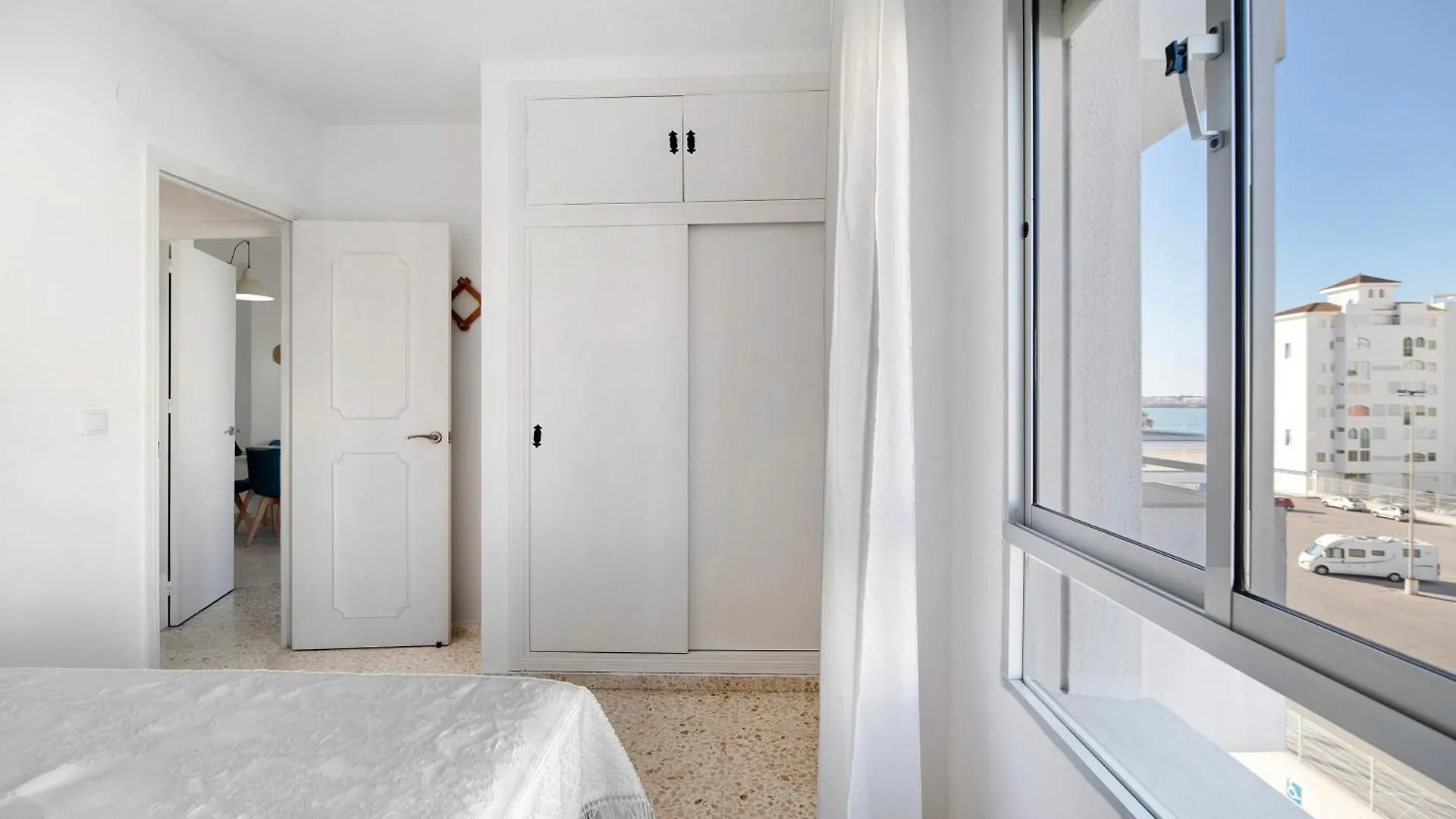 Apartamento 1A Linea Valdelagrana El Puerto de Santa Maria Apartment
